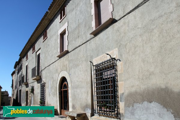 La Granada - Casa del Castlà (Foto: Albert Esteves, 2013) La Granada - Casa del Castlà
