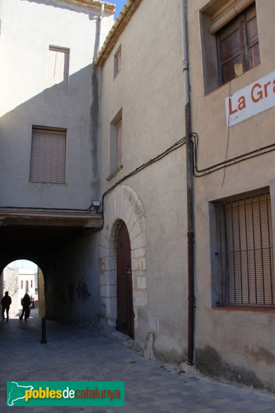 La Granada - Casa del Castlà (Foto: Albert Esteves, 2013) La Granada - Casa del Castlà