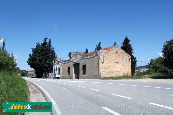Torrelavit - La Torre de Guano (Foto: Albert Esteves, 2013) Torrelavit - La Torre de Guano