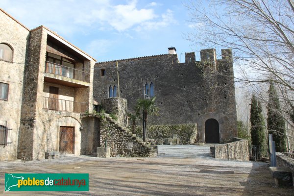 Garrigàs - Castell de Vilajoan (Foto: Albert Esteves, 2013) Garrigàs - Castell de Vilajoan