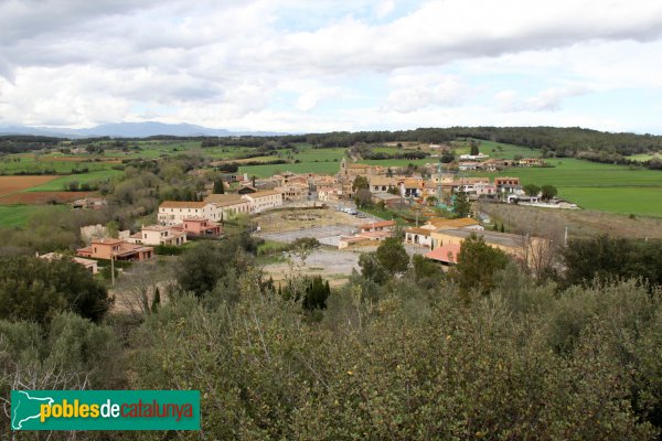 Pontós - Panoràmica del poble, des del castell