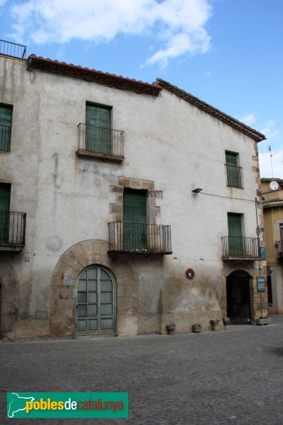 Bàscara - Can Malloles (Foto: Albert Esteves, 2013) Bàscara - Can Malloles