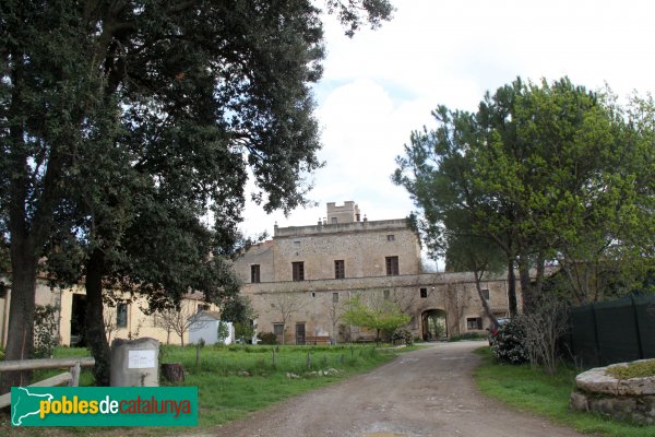 Bàscara - Molí Nou de Calabuig (Foto: Albert Esteves, 2013) Bàscara - Molí Nou de Calabuig