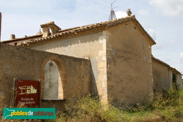 Sant Martí Sarroca - Cal Miret, capella de Sant Sadurní (Foto: Albert Esteves, 2013) Sant Martí Sarroca - Cal Miret, capella de Sant Sadurní