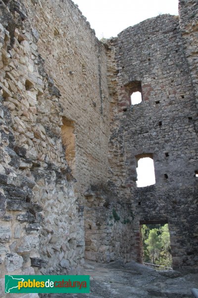 Gelida - Castell. Torre (Foto: Albert Esteves, 2013) Gelida - Castell. Torre