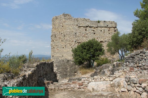 Gelida - Castell. Construccions del segle XIV (Foto: Albert Esteves, 2013) Gelida - Castell. Construccions del segle XIV