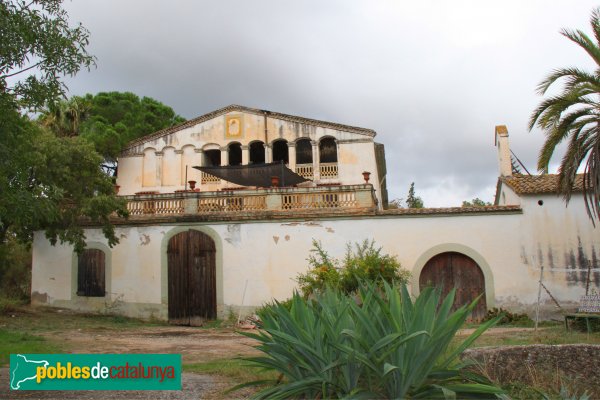 Sant Quintí de Mediona - Masia i capella de la Passada