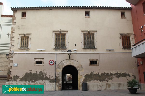 Sant Quintí de Mediona - El Capítol (Rectoria Vella)