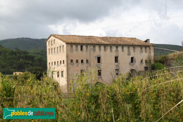 Sant Quintí de Mediona - Molí d'en Nadal o de'n Bas (Foto: Albert Esteves, 2013) Sant Quintí de Mediona - Molí d'en Nadal o de'n Bas