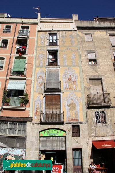 Barcelona - Carrer Flassaders, 13 (Foto: Albert Esteves, 2013) Barcelona - Carrer Flassaders, 13