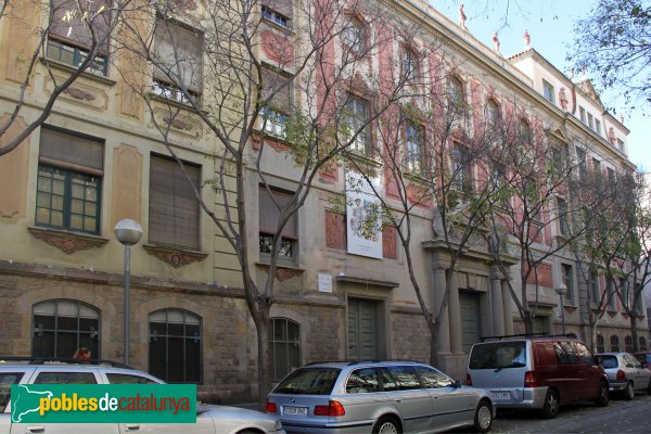 Barcelona - Escola Milà i Fontanals (Foto: Albert Esteves, 2013) Barcelona - Escola Milà i Fontanals