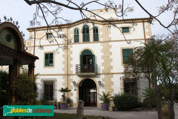 Santa Margarida i els Monjos - Ca l'Eixalà (Foto: Albert Esteves, 2014) Santa Margarida i els Monjos - Ca l'Eixalà