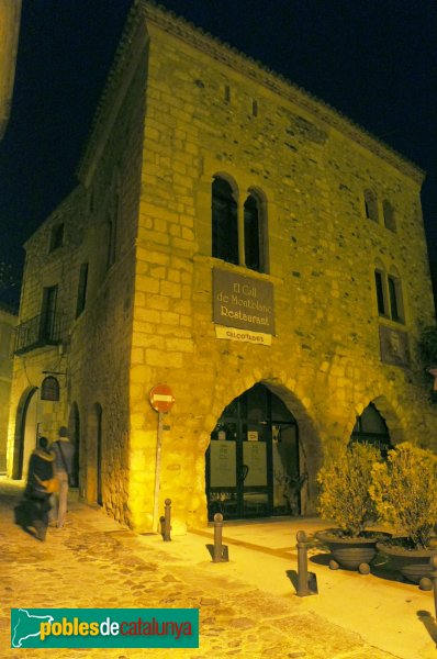 Montblanc - Casa Aguiló (Foto: <i>Isaac Fernández</i>, 2012) Montblanc - Casa Aguiló