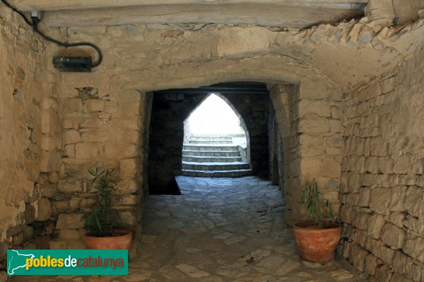 Montoliu - Pas cobert del carrer del Forn