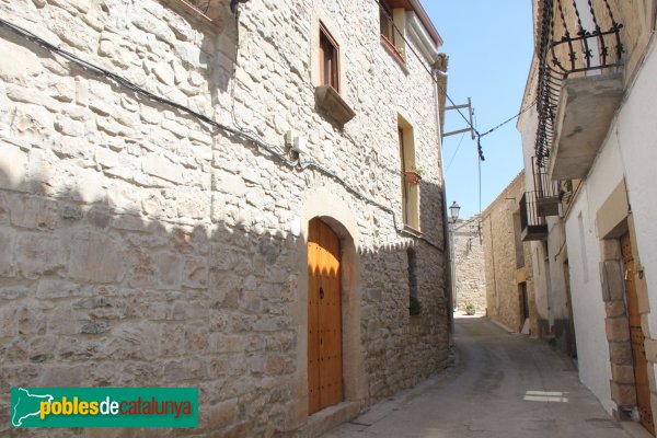 Montoliu - Casa del carrer Major (Foto: Albert Esteves, 2014) Montoliu - Casa del carrer Major