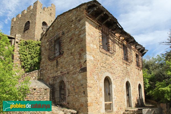 La Jonquera - Castell de Requesens (Foto: Albert Esteves, 2014) La Jonquera - Castell de Requesens