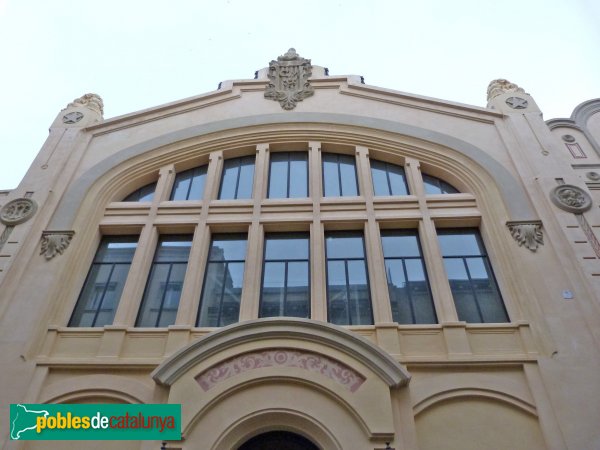 Figueres - Casino Menestral (Foto: Valentí Pons, 2014) Figueres - Casino Menestral