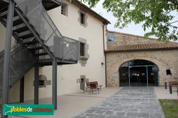 La Jonquera - Can Laporta (Foto: Albert Esteves, 2014) La Jonquera - Can Laporta