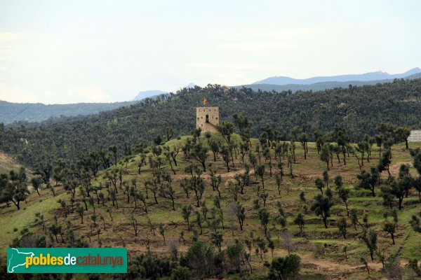 La Jonquera - Torre del Serrat de la Plaça (Foto: Albert Esteves, 2014) La Jonquera - Torre del Serrat de la Plaça