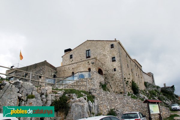 Albanyà - Santuari de la Mare de Déu del Mont (Foto: Albert Esteves, 2014) Albanyà - Santuari de la Mare de Déu del Mont