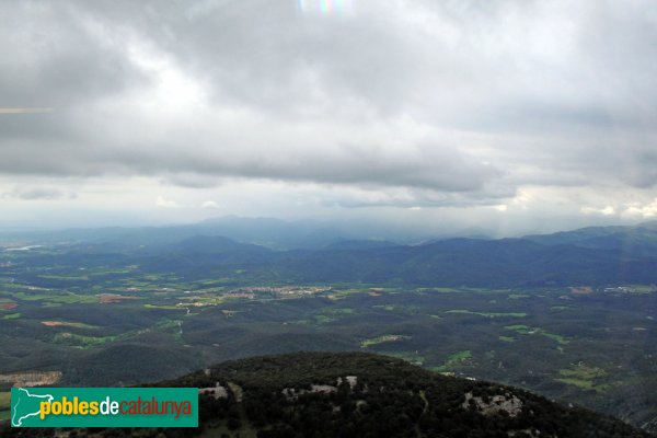 Albanyà - Panoràmica des del Mont (Foto: Albert Esteves, 2014) Albanyà - Panoràmica des del Mont