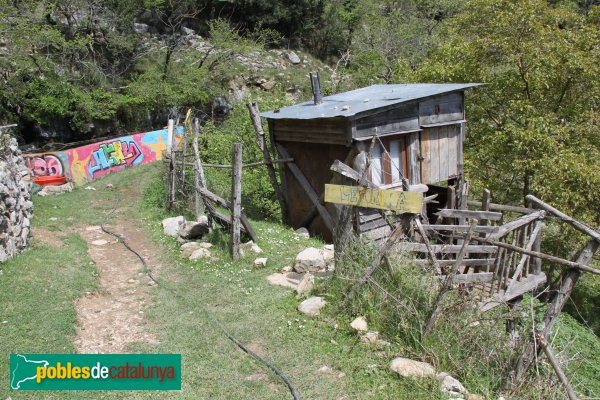 Albanyà - Poble de Lliurona