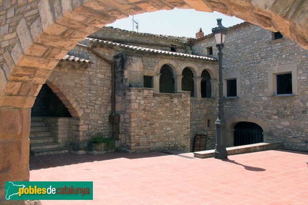 Granyena de Segarra - Plaça Roca Sastre