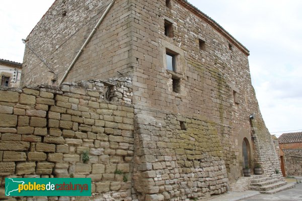 Cervera - Castell de Cardosa (Foto: Albert Esteves, 2014) Cervera - Castell de Cardosa