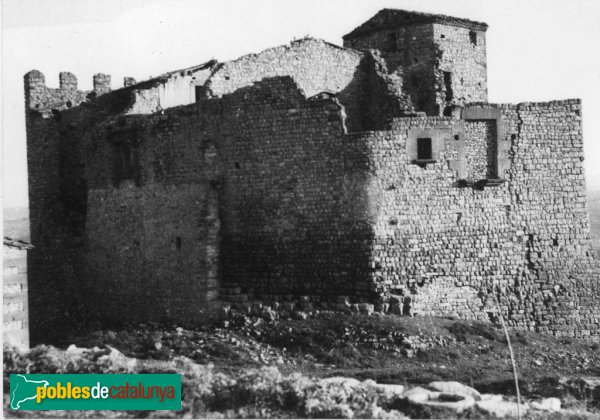 Granyanella - Castell de la Curullada (Foto: A. Gallardo, Arxiu C.E.C., 1933) Granyanella - Castell de la Curullada