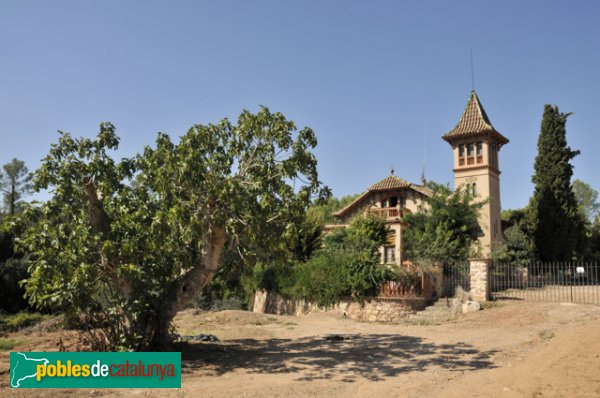 Torre de Can Clapers Jussà (Foto: Joan Sánchez Sabé, 2014) Torre de Can Clapers Jussà