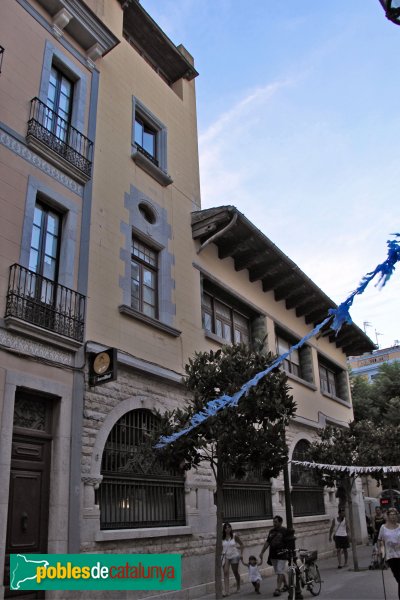 Sant Feliu de Guíxols - Edifici de la Caixa