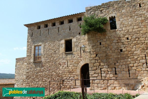 Castell d´Aro - Castell de Benedormiens