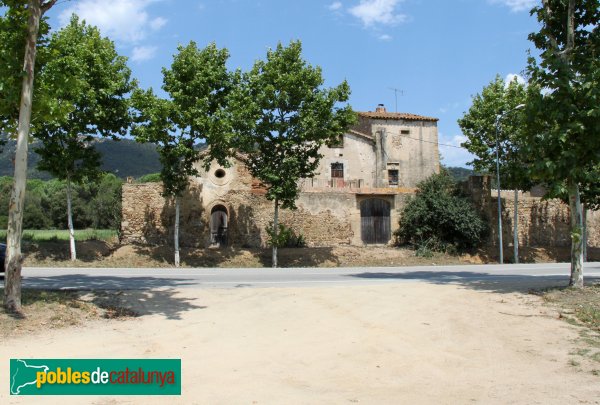 Castell d'Aro - Mas Pouplana (Foto: Albert Esteves, 2014) Castell d'Aro - Mas Pouplana