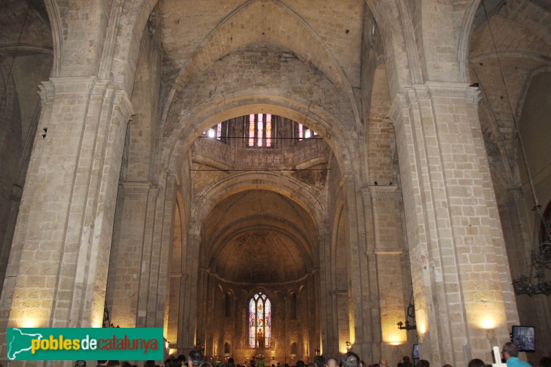 Sant Cugat del Vallès - Interior de l'església del monestir