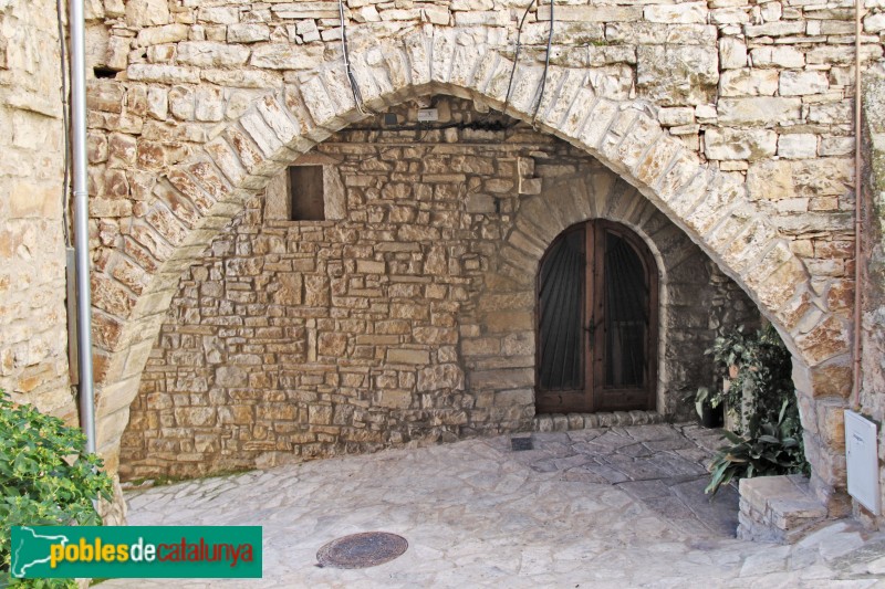 Sant Ramon - Portal de la Manresana (Foto: Albert Esteves, 2014) Sant Ramon - Portal de la Manresana