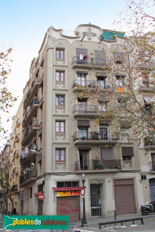 Barcelona - Magalhaes, 41