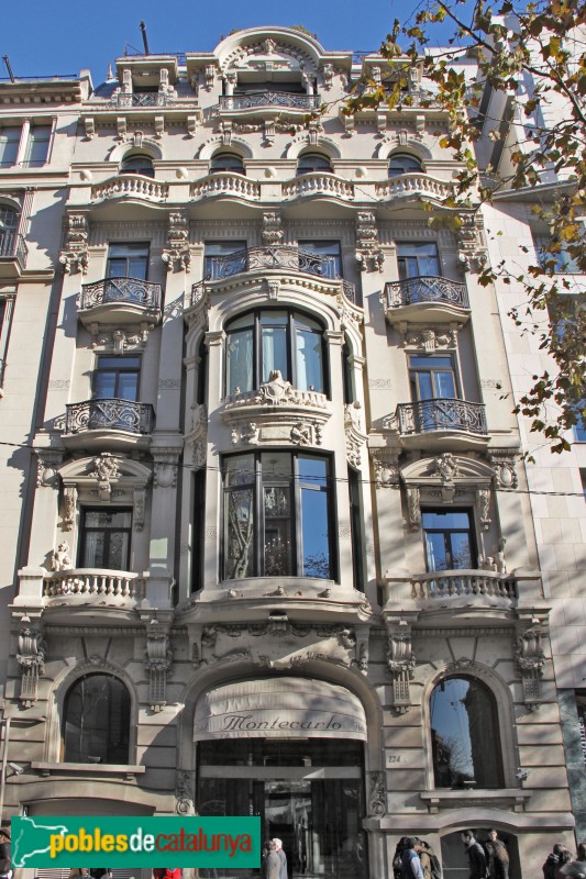 Barcelona - Casa Rafael Roldós (Rambla, 124) (Foto: Albert Esteves, 2015) Barcelona - Casa Rafael Roldós (Rambla, 124)