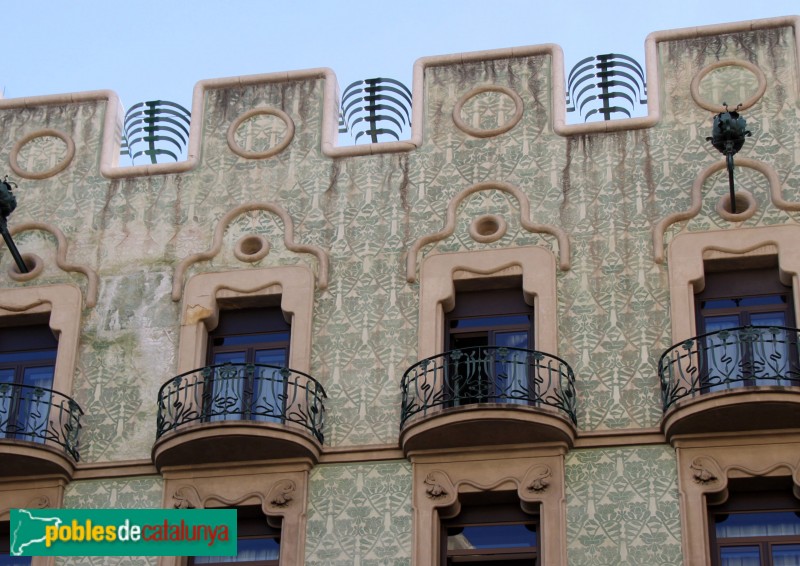 Barcelona - Edifici La Vanguardia, carrer Pelai