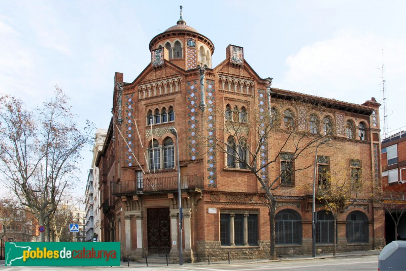 Barcelona - Palau de la Premsa (Foto: Albert Esteves, 2015) Barcelona - Palau de la Premsa