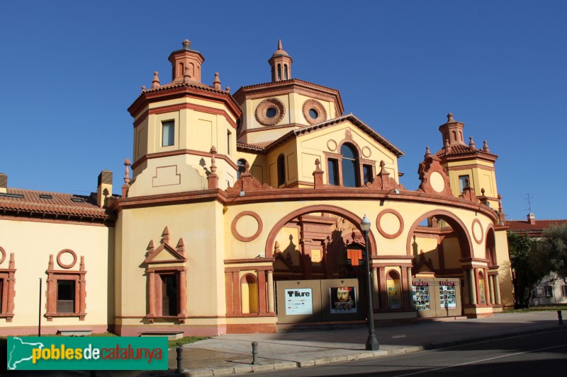 Barcelona - Palau de l'Agricultura (Teatre Lliure)