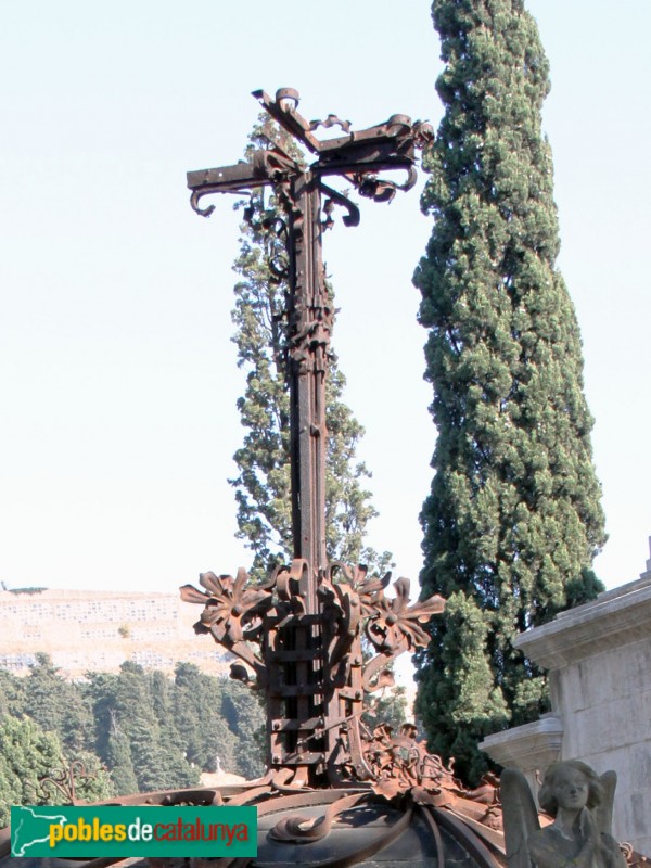 Cementiri de Montjuïc - Panteó Bartomeu Robert - Emerencià Roig