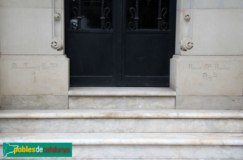 Cementiri de Montjuïc - Panteó Joan Mir Albanell (Foto: Albert Esteves, 2015) Cementiri de Montjuïc - Panteó Joan Mir Albanell