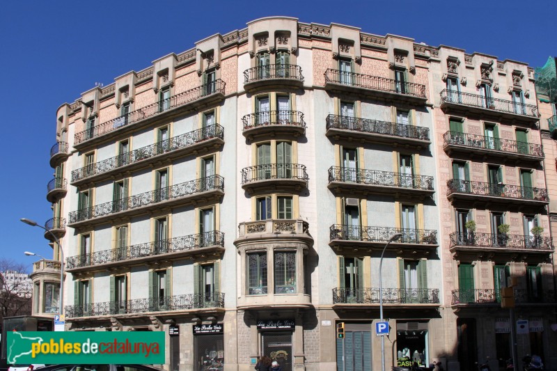 Barcelona - Rambla Catalunya, 112 (Foto: Albert Esteves, 2015) Barcelona - Rambla Catalunya, 112