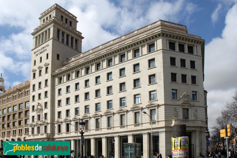 Barcelona - Edifici Banesto (Foto: Albert Esteves, 2015) Barcelona - Edifici Banesto