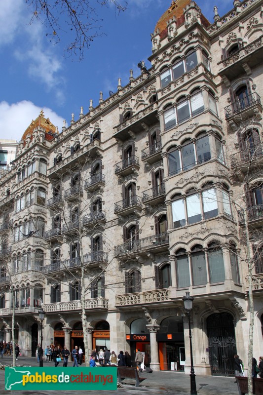 Barcelona - Cases Rocamora (Passeig de Gràcia, 6) (Foto: Albert Esteves, 2015) Barcelona - Cases Rocamora (Passeig de Gràcia, 6)