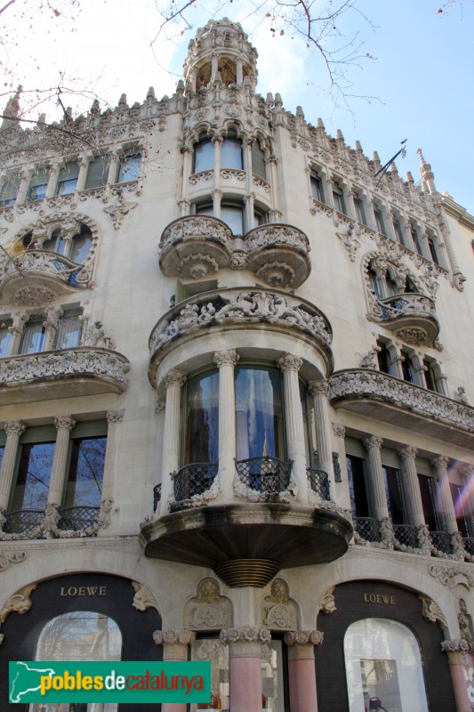 Barcelona - Casa Lleó Morera (Foto: Albert Esteves, 2015) Barcelona - Casa Lleó Morera