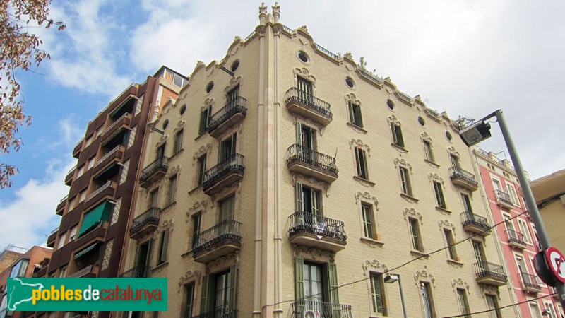 Barcelona - Casa Josep Lledó (Clot, 36-38)