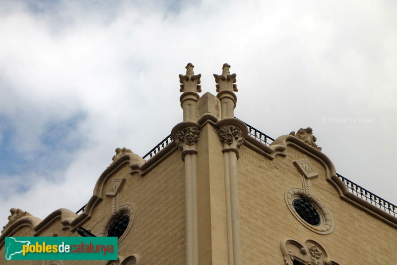 Barcelona - Casa Josep Lledó (Clot, 36-38)