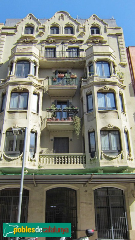 Barcelona - Casa Ramon Aguyé (Clot, 46)