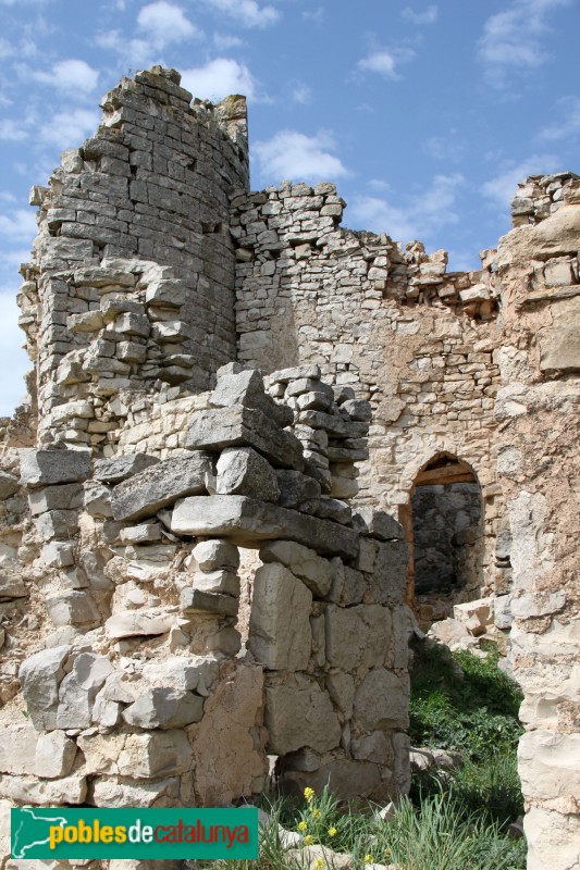 Estaràs - Castell d'Alta-riba (Foto: Albert Esteves, 2015) Estaràs - Castell d'Alta-riba